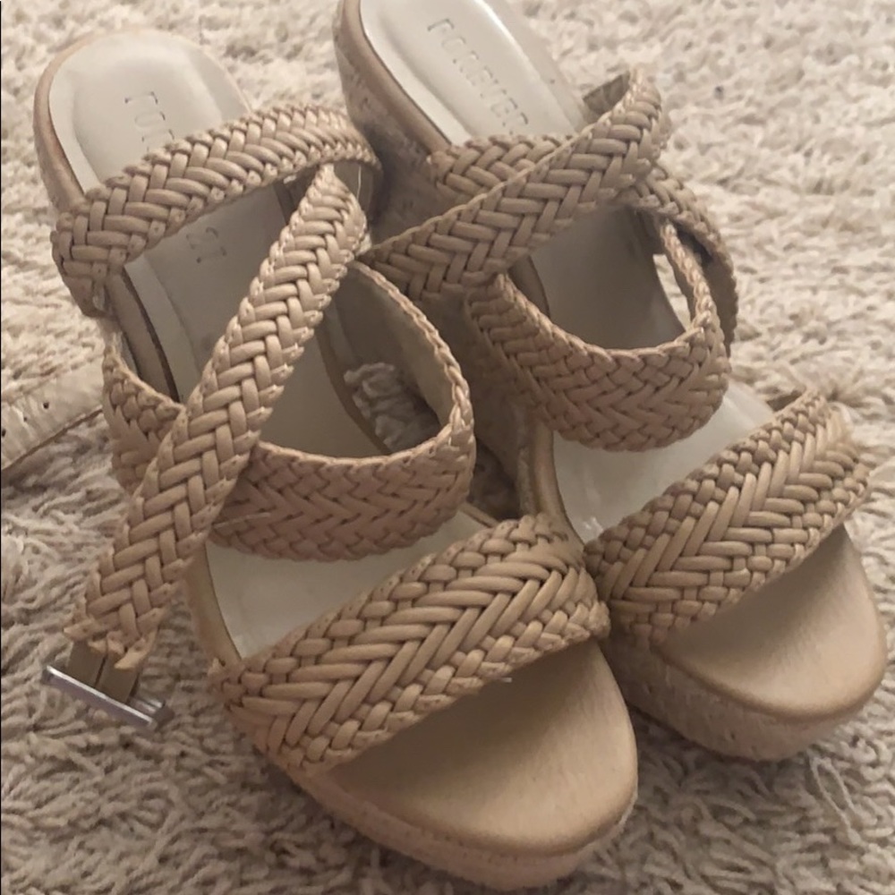Gently used women’s braided wedges